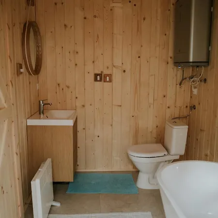 Дом отдыха Pod Hala Krupowa - Tiny House W Lesie